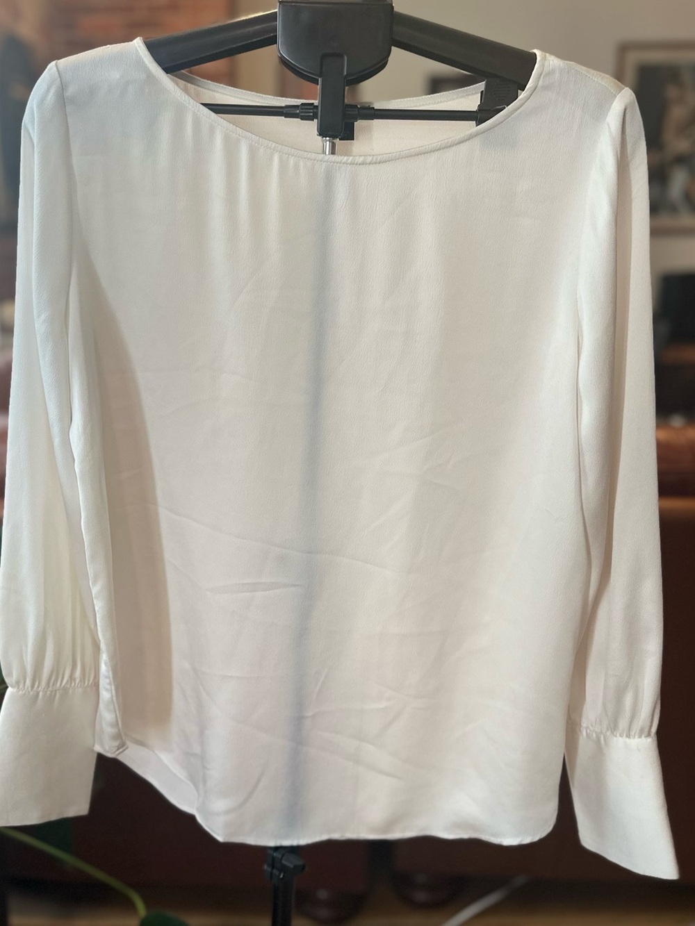 Ann Taylor Cream Long-Sleeve Scoop Neck Blouse